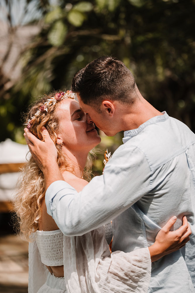 Photographe Elopement - un mariage intimiste à l'étranger